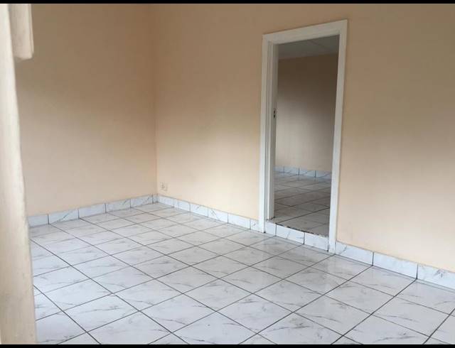 3 BEDROOM HOUSE FOR SALE IN SEA VIEW